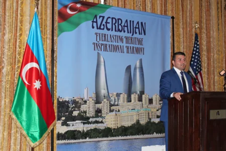 ABŞ Dövlət Departamentinin nümayəndəsi 28 May-Respublika Günü münasibətilə keçirilən tədbirə qatılıb