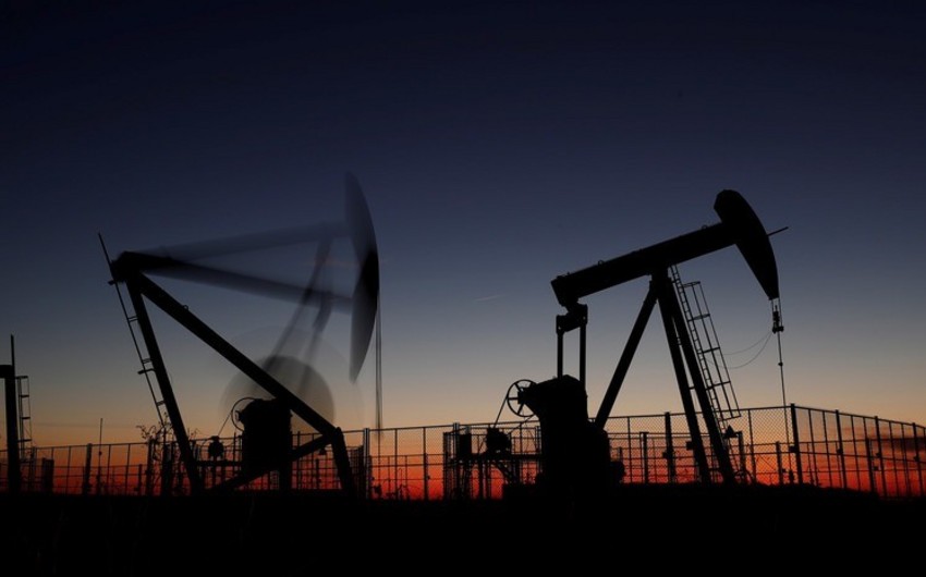 “Brent” markalı neftin qiyməti 62 dolları ötüb
