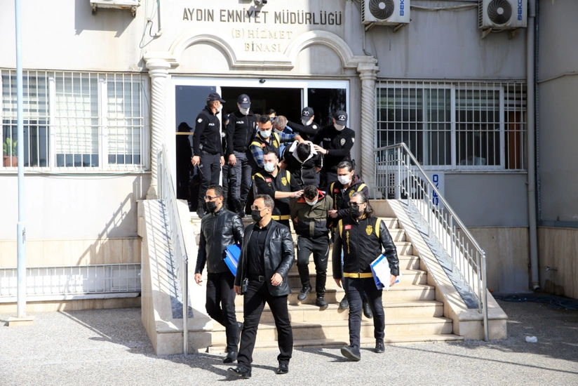 Bu il Türkiyəyə daxil olmağa çalışan 321 terrorçu saxlanılıb