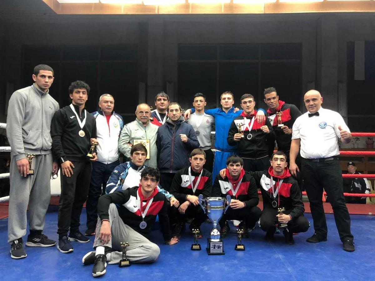 Boks üzrə Azərbaycan millisinin baş məşqçisi istefa verdiyini açıqlayıb