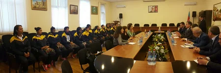 В министерстве молодежи и спорта прошла встреча с членами колумбийской детской волейбольной команды