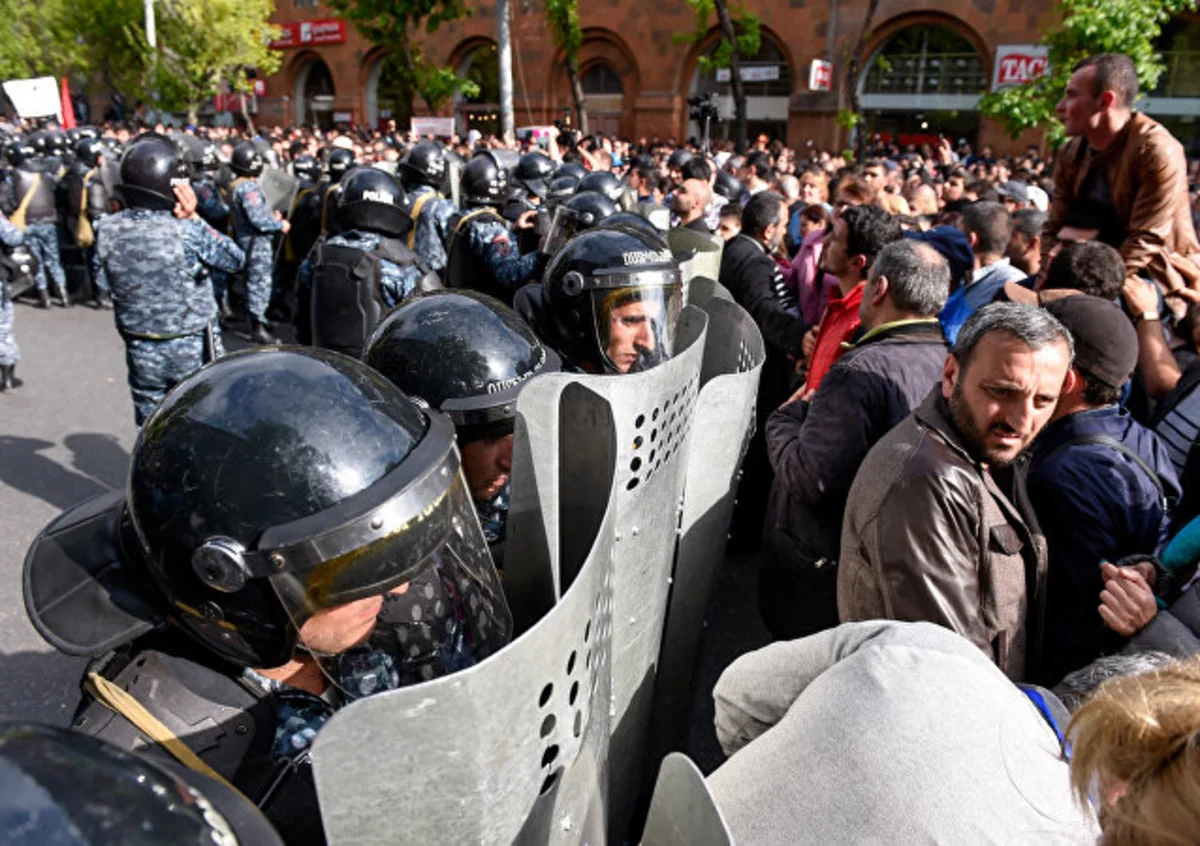 Demonstrators gather in Yerevan to resume protests