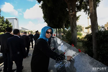 Səfir: Bakının azad edilməsi bütün Türk dünyası üçün əlamətdar hadisə idi - FOTOREPORTAJ