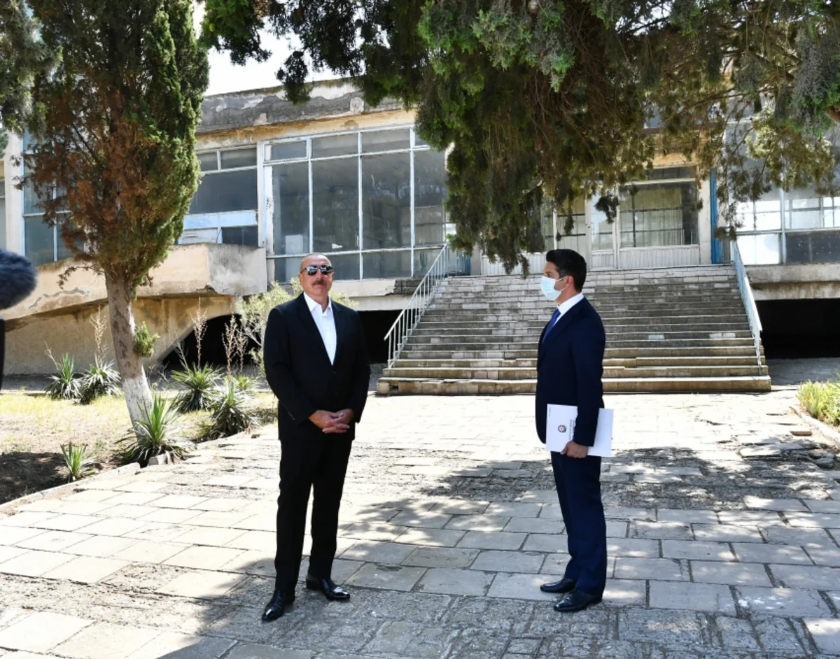 Prezident Naftalan hava limanı ilə tanış olub