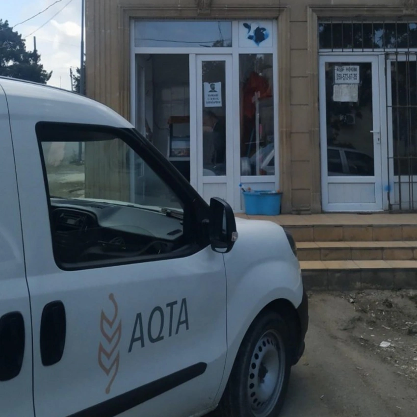 AQTA qanunsuz heyvan kəsimi  ilə bağlı reyd keçirib