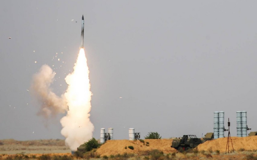 KXDR Hava Hücumundan Müdafiə sisteminin yeni raketini nümayiş etdirib - VİDEO