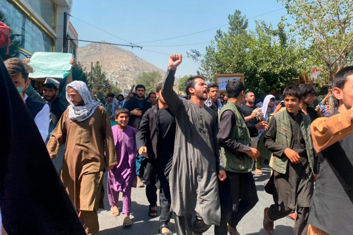“Taliban” Kabildəki etirazları işıqlandıran 4 jurnalisti saxlayıb