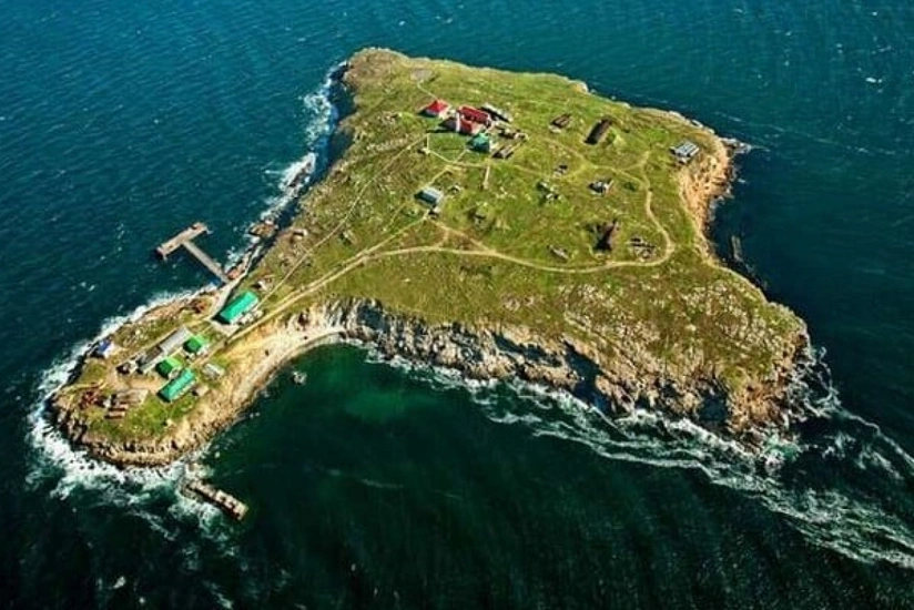 Rusiya İlan adasında 915 milyon dollarlıq texnika itirib