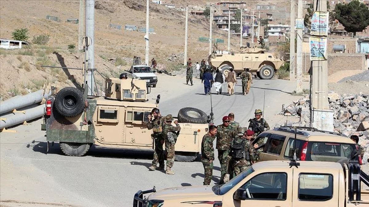 Əfqanıstanda hərbçilərlə Taliban arasında atışma olub, 5 dinc sakin ölüb, 12-si yaralanıb
