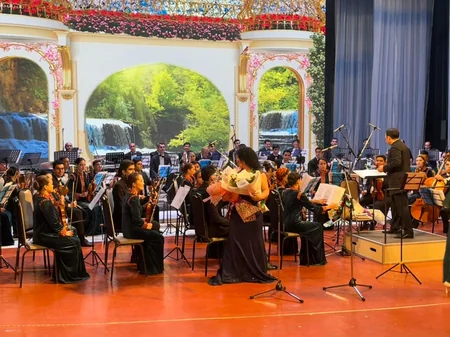 Honored artist represents Azerbaijan at prestigious international event in Turkmenistan