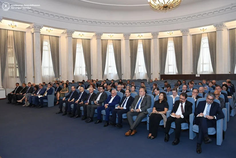 Səfir: Azərbaycanın Qarabağın erməni sakinlərinə yardım səylərini dəstəkləyirik