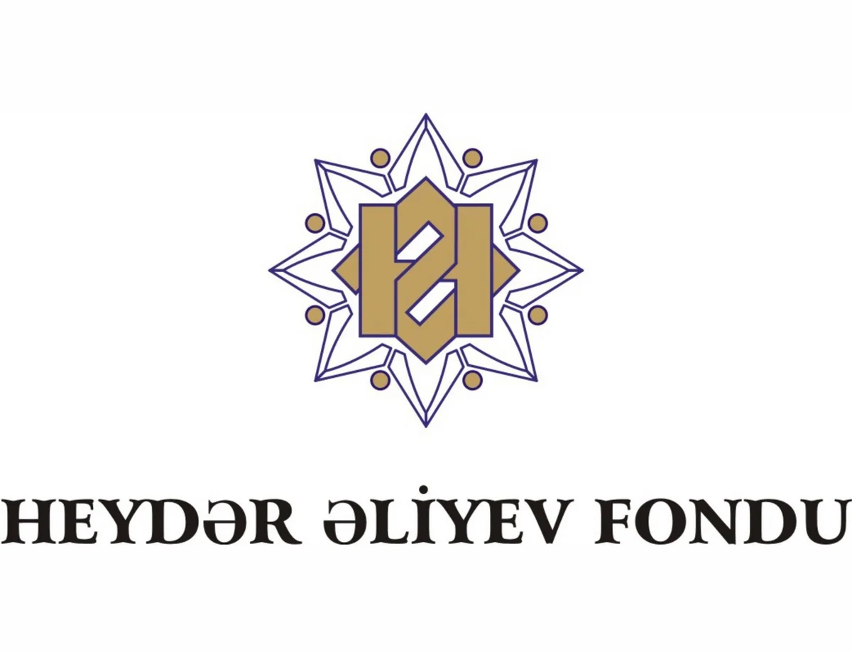 Heydər Əliyev Fondunun əməkdaşları bir aylıq əməkhaqlarını Silahlı Qüvvələrə Yardım Fonduna köçürüblər