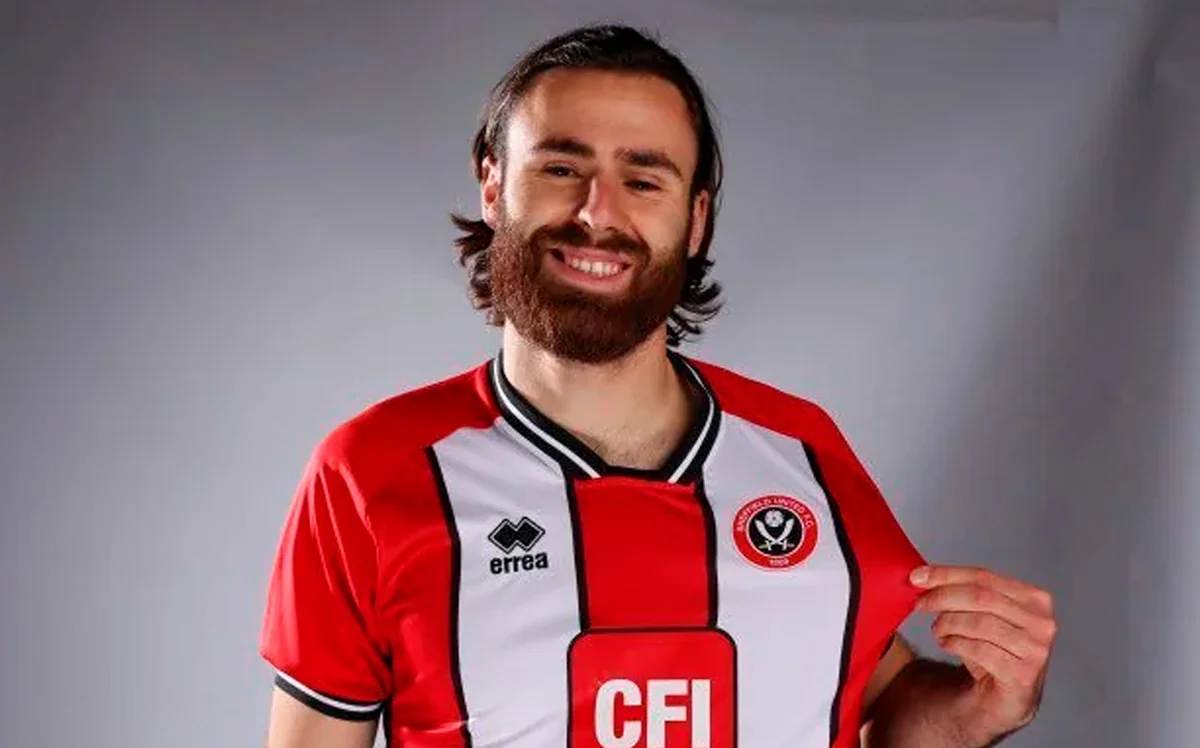 Premyer Liqa klubu Çili yığmasının hücumçusunu transfer edib
