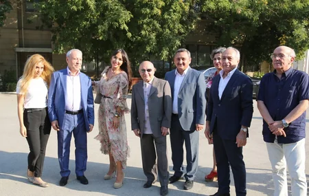 Heydər Əliyev Fondunun vitse-prezidenti Leyla Əliyeva Dövlət Rəssamlıq Akademiyasında olub