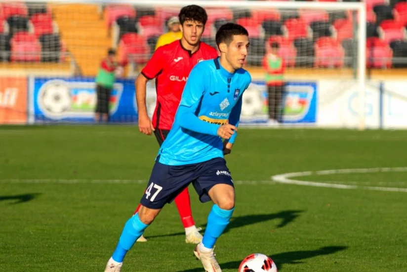 Zirənin bir futbolçusu zəhərlənib, digəri mövsümü erkən başa vurub