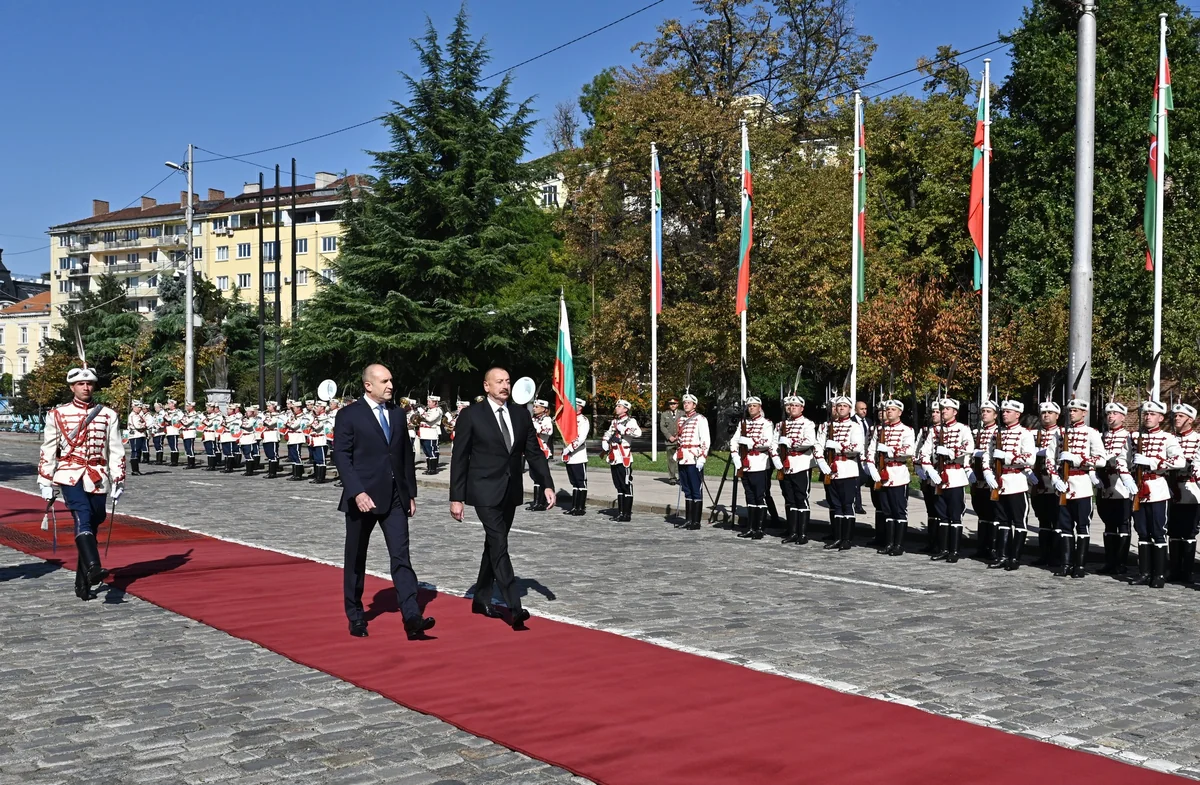 Sofiyada Prezident İlham Əliyevin rəsmi qarşılanma mərasimi olub