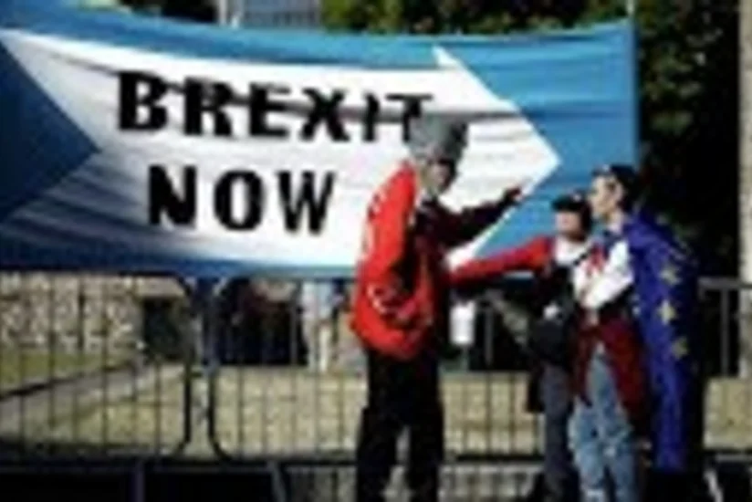 Societe Generale ожидает разрушительные последствия от жесткого Brexit