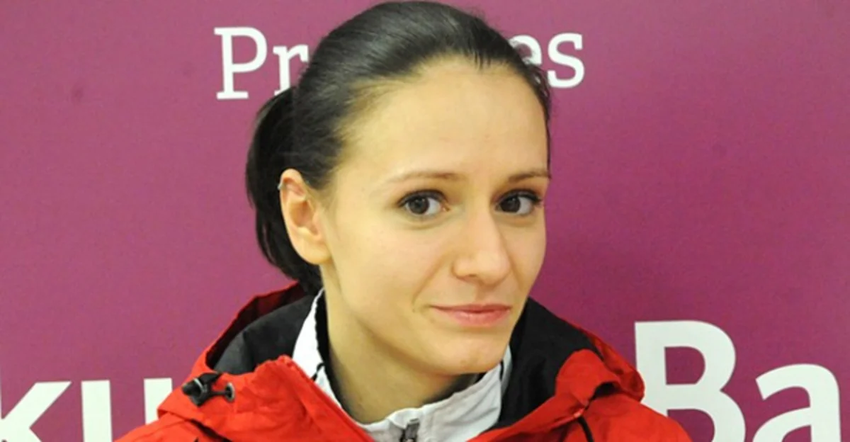 ​Azərbaycan gimnastı Dünya Kubokunda gümüş medal qazanıb