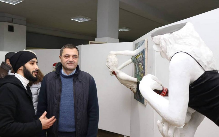 Gürcüstanda gənc azərbaycanlı rəssamın fərdi sərgisi açılıb