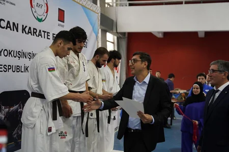 Full kontakt və kyokuşin karate üzrə Azərbaycan çempionatı keçirilib