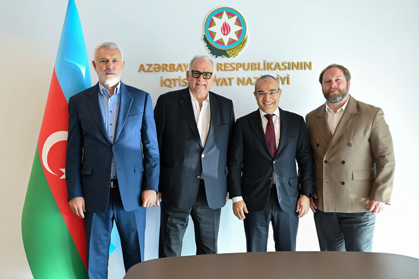 Azerbaijan's Minister of Economy meets with UWW President