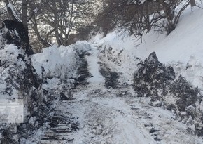 Возобновлено движение в село Сарыбаш Гахского района
