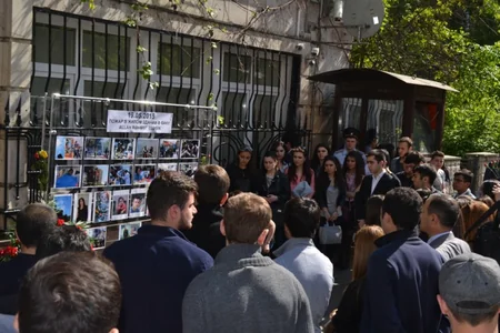 Rusiyanın azərbaycan diasporasının nümayəndələri Bakıda yanğında həlak olanların xatirəsini yad edib