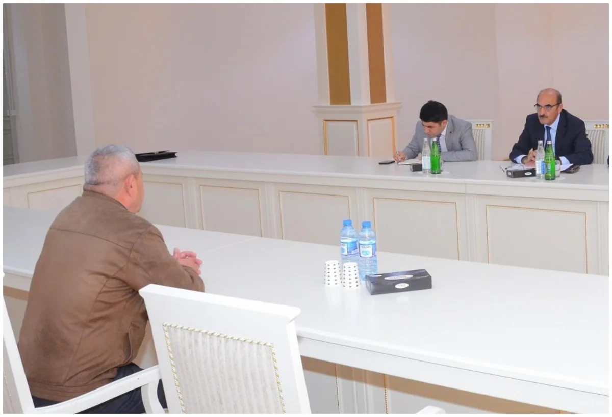 Azəristiliktəchizat”ın sədr əvəzi Salyanda vətəndaşları qəbul edib