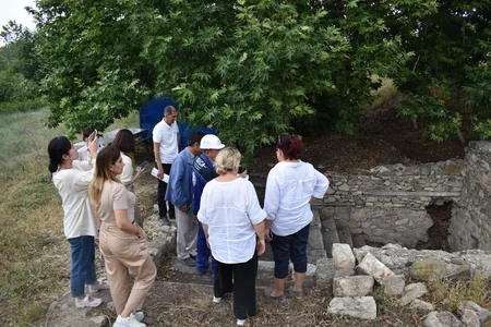 В Азербайджане проведен мониторинг исполнения проекта по восстановлению кяризов