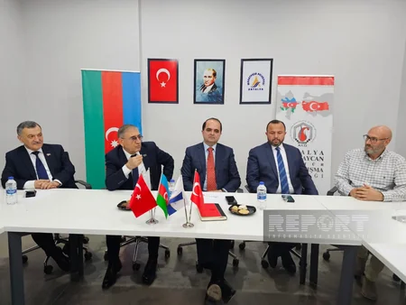 YAP nümayəndə heyəti Antalya Azərbaycan Kültür və Dayanışma Dərnəyini ziyarət edib