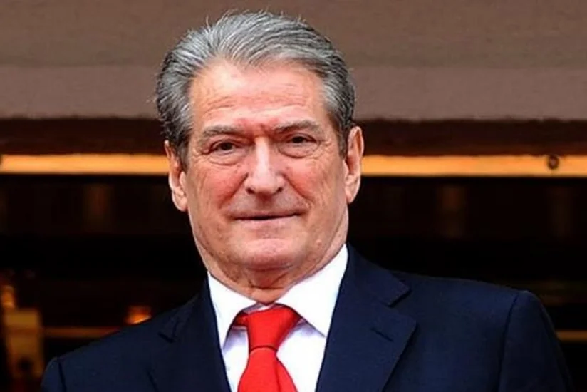 Albaniyanın keçmiş baş naziri ev dustaqlığına məhkum edilib