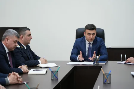 Ədliyyə Nazirliyi yeni seçilmiş bələdiyyə üzvləri üçün seminar-müşavirə təşkil edib