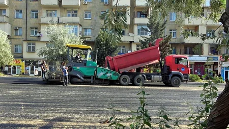 Bakının Xətai rayonunda 11,4 km uzunluğa malik küçədə təmir işləri aparılır