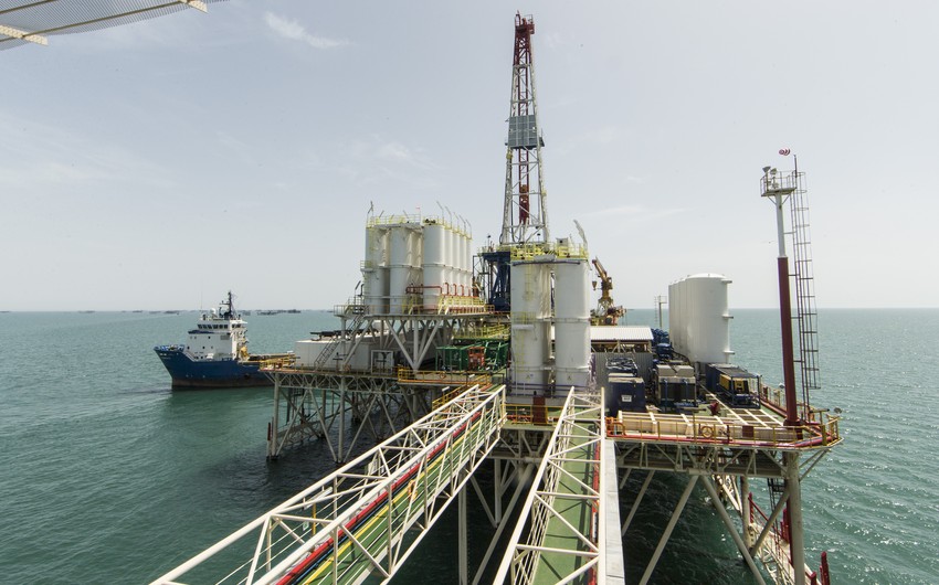 SOCAR: İndiyədək 45 əməkdaş dəniz özülləri arasında daha təhlükəsiz yerlərə köçürülüb