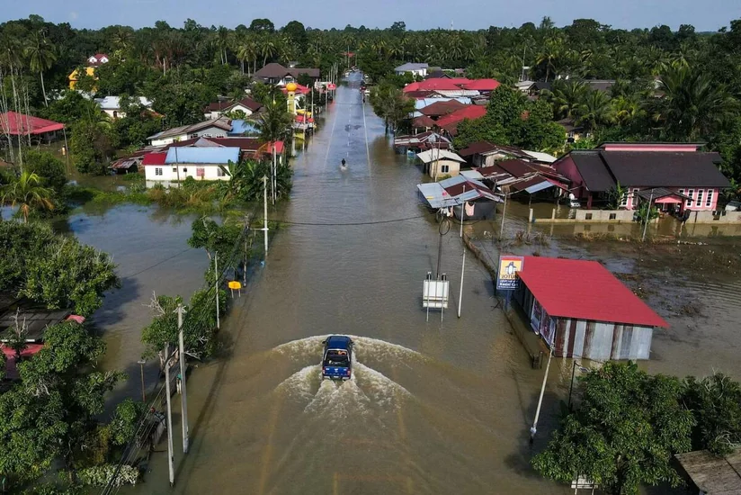 Thailand, Malaysia brace for fresh wave of floods as water levels ease