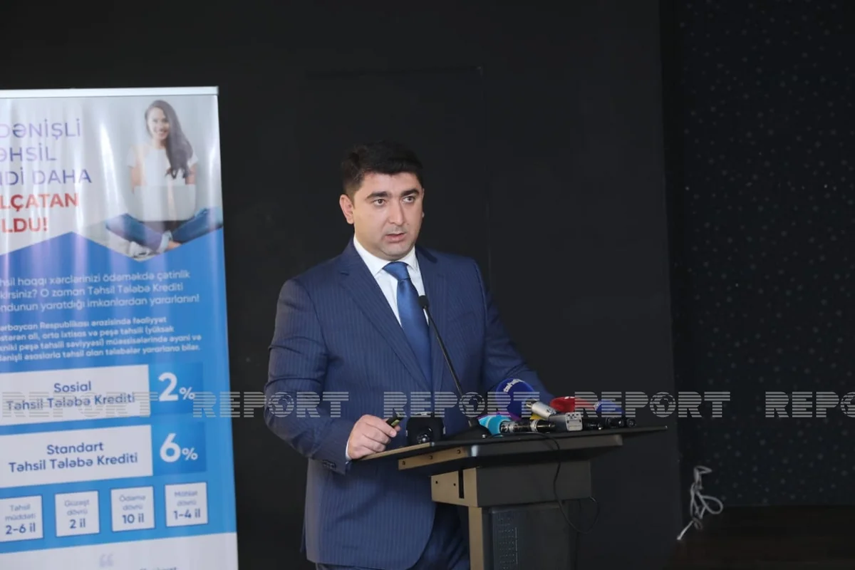 Direktor: Bir ailədən ata və iki övladı təhsil krediti götürüb
