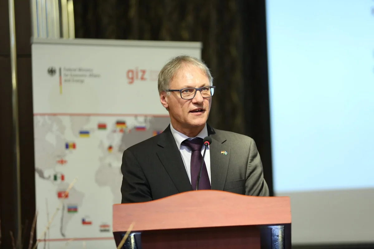 Envoy talks on German companies’ participation in restoring liberated Azerbaijani lands