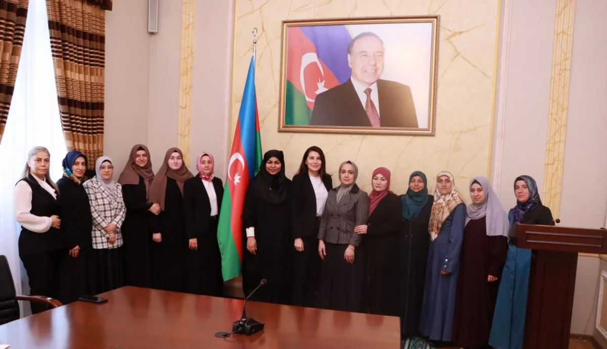 Azərbaycanda 10 məscidə qadın dini ayin icraçısı təyin edilib