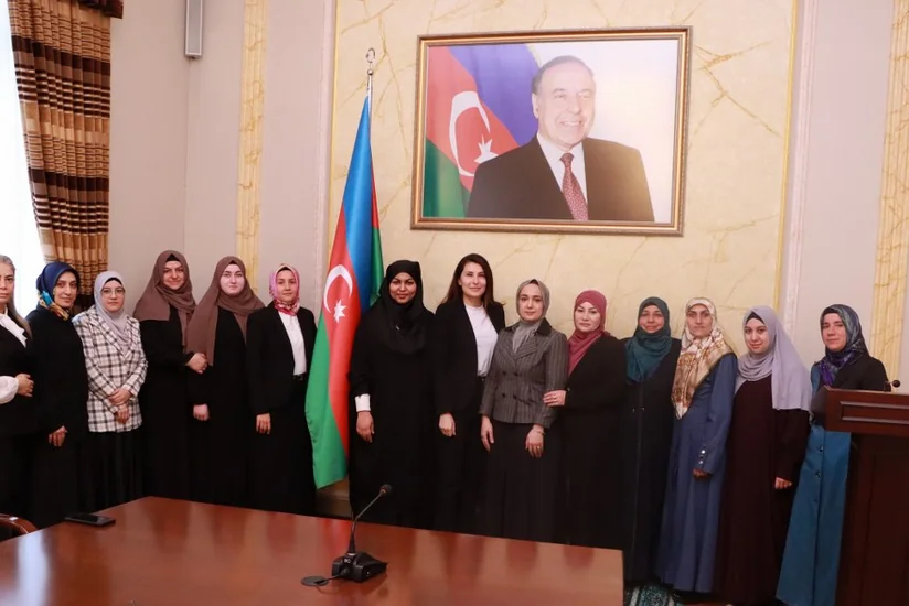 Azərbaycanda 10 məscidə qadın dini ayin icraçısı təyin edilib