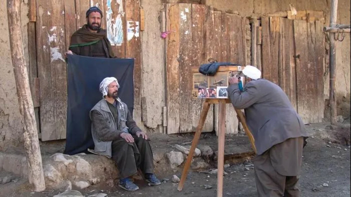 Taliban official says taking pictures is 'major sin'