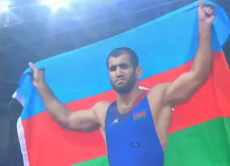 Güləşçi Cəbrayıl Həsənov Olimpiadada bürünc medal qazanıb