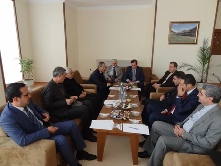 İranlı həkimlər Naxçıvana səfər edib
