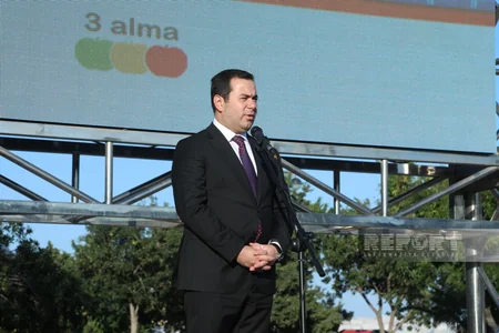 Dənizkənarı Milli Parkda “Oxuyan gələcək” adlı kitab sərgisi təşkil edilib