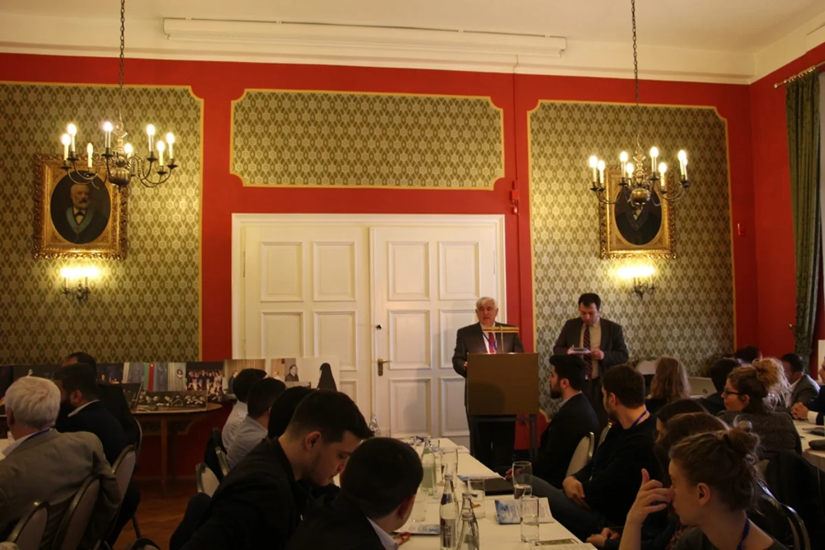 Dövlət müşaviri: Azərbaycanda multikultural harmoniyanın əsasını ulu öndər Heydər Əliyev qoyub