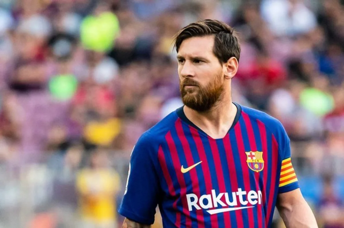 Barselona Messi ilə 10 illik müqavilə imzalamaq istəyir
