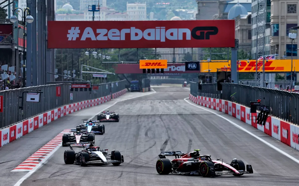 FIA: на трассе в Баку будут две зоны DRS