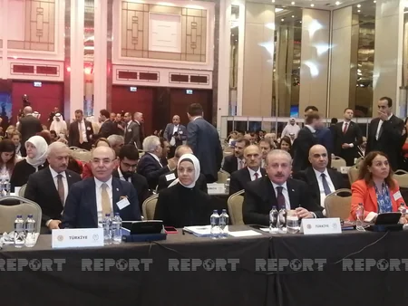 İstanbulda Qlobal Parlament Konfransında Xocalı soyqırımının dəhşətləri nümayiş olunur