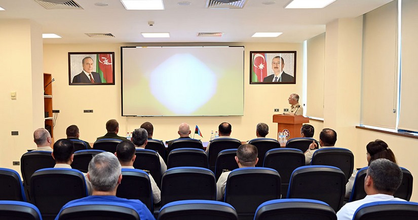  Azərbaycan və Belarus Müdafiə nazirliklərinin nümayəndələri arasında görüş keçirilib