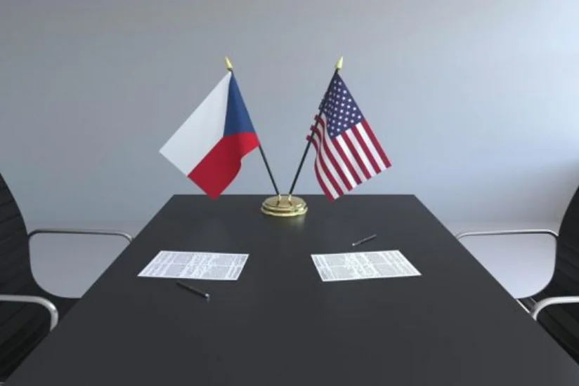 Главы военных ведомств Чехии и США обсудят безопасность в Европе и Украину
