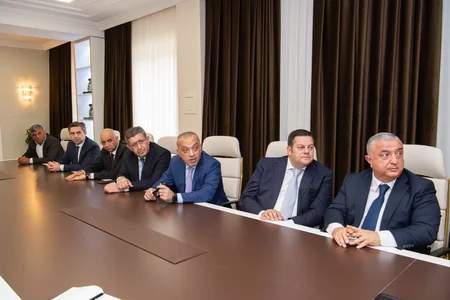 Заур Микаилов ознакомился с реализацией проектов в городах Шуша и Лачын